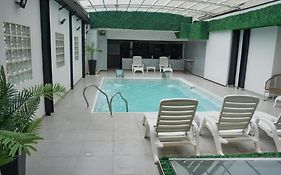 Ker Recoleta Hotel